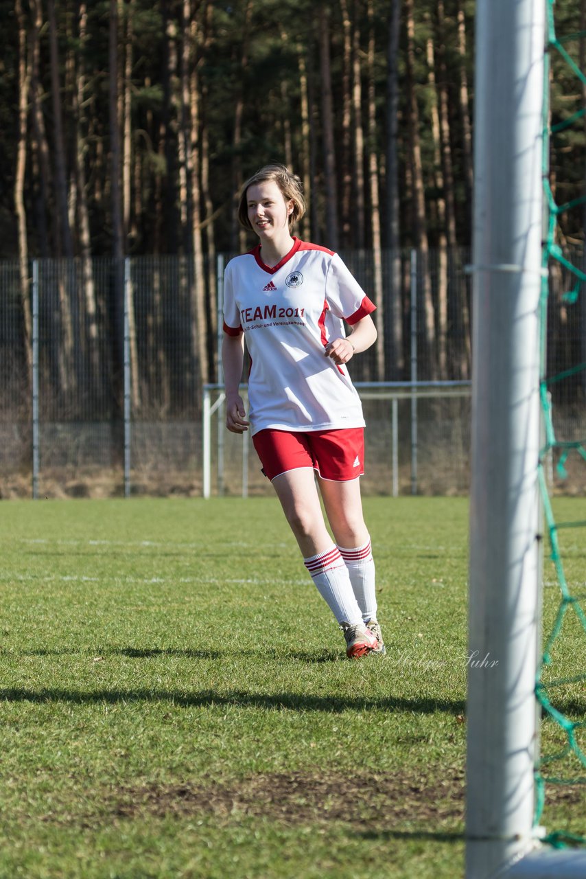 Bild 405 - Frauen SV Boostedt - Tralauer SV : Ergebnis: 12:0